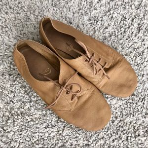 Leather aerosoles lace up shoes